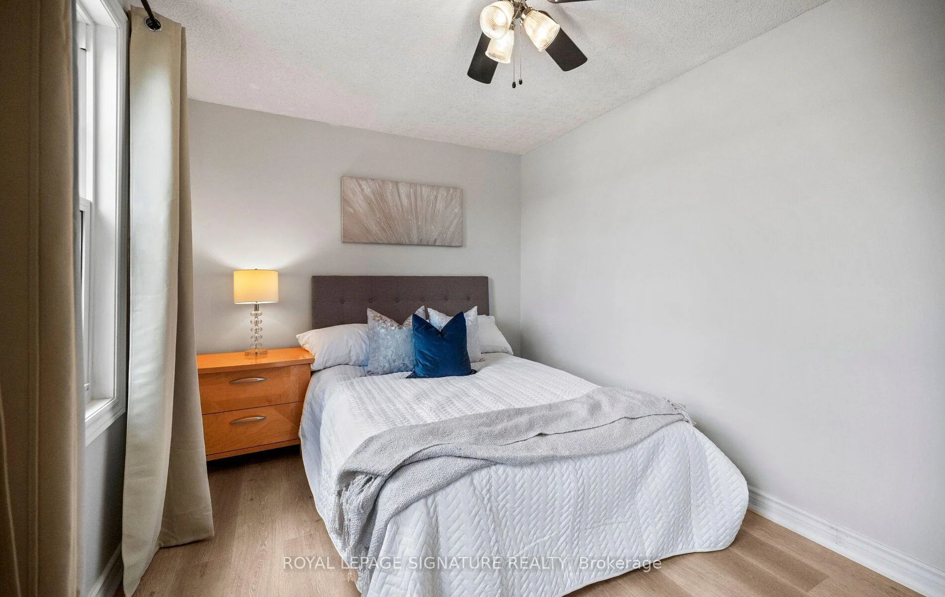 Photo 42 of 2092 Hunt Crescent, Burlington, Headon — HOMEH