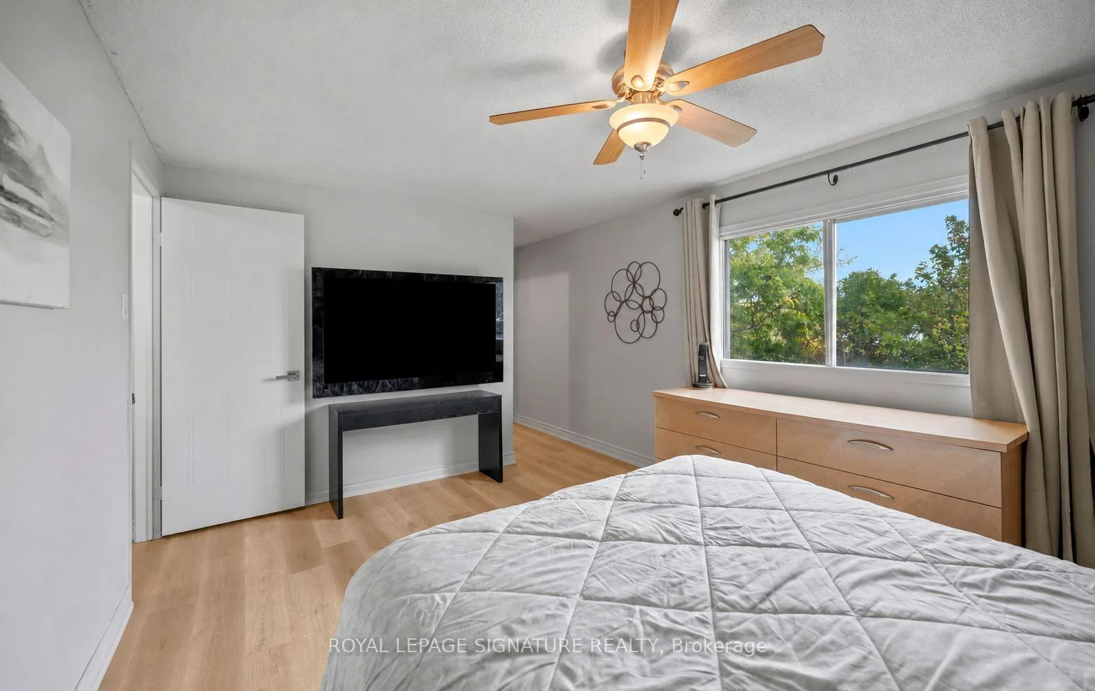 Photo 46 of 2092 Hunt Crescent, Burlington, Headon — HOMEH