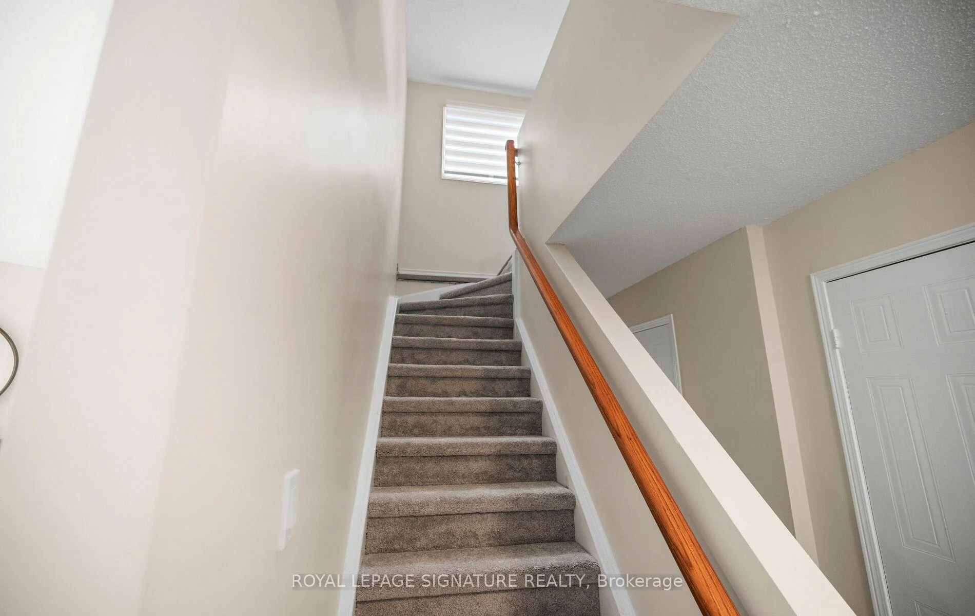 Photo 51 of 2092 Hunt Crescent, Burlington, Headon — HOMEH
