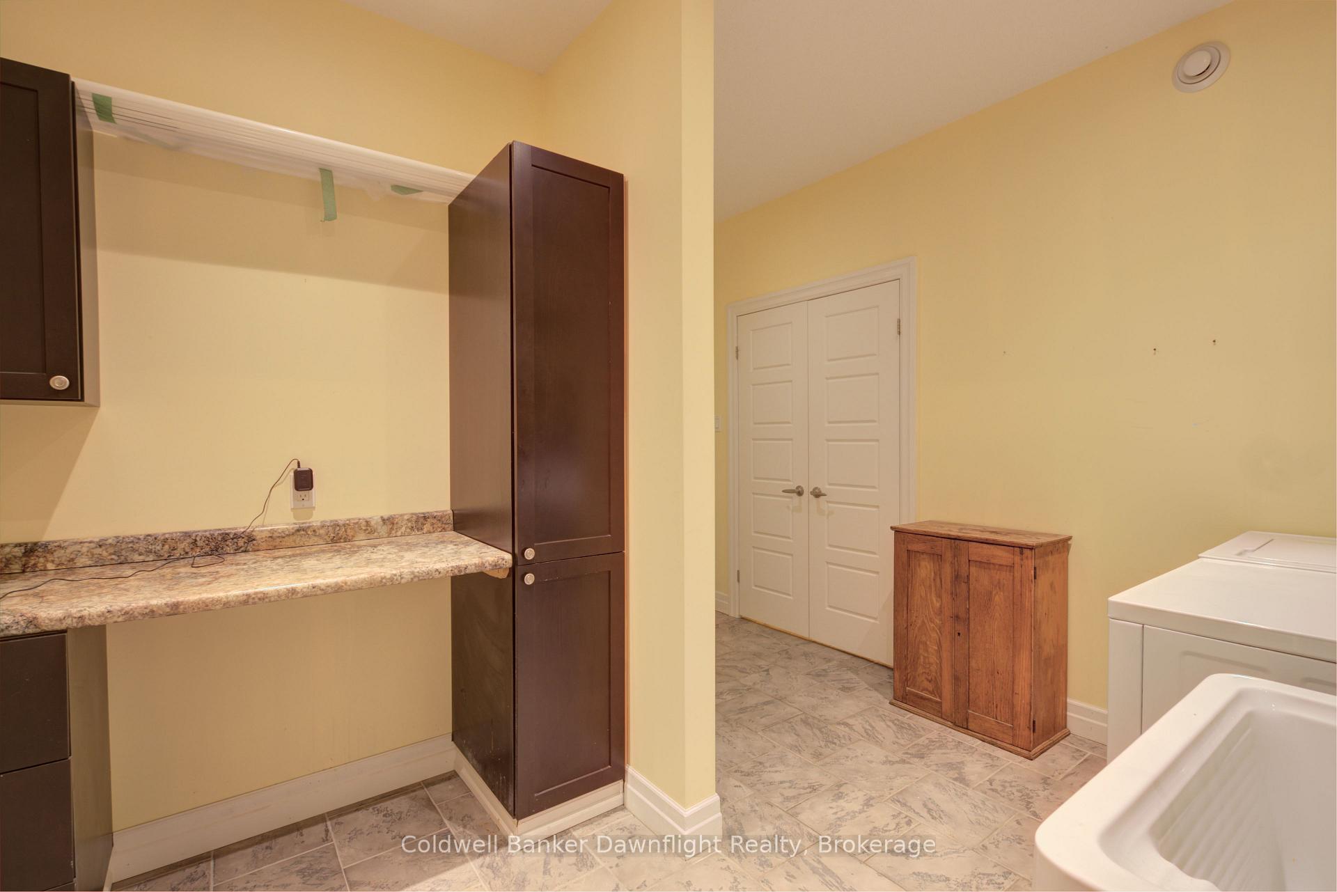Photo 20 of 54 Lorne Avenue, Bluewater, Hensall — HOMEH