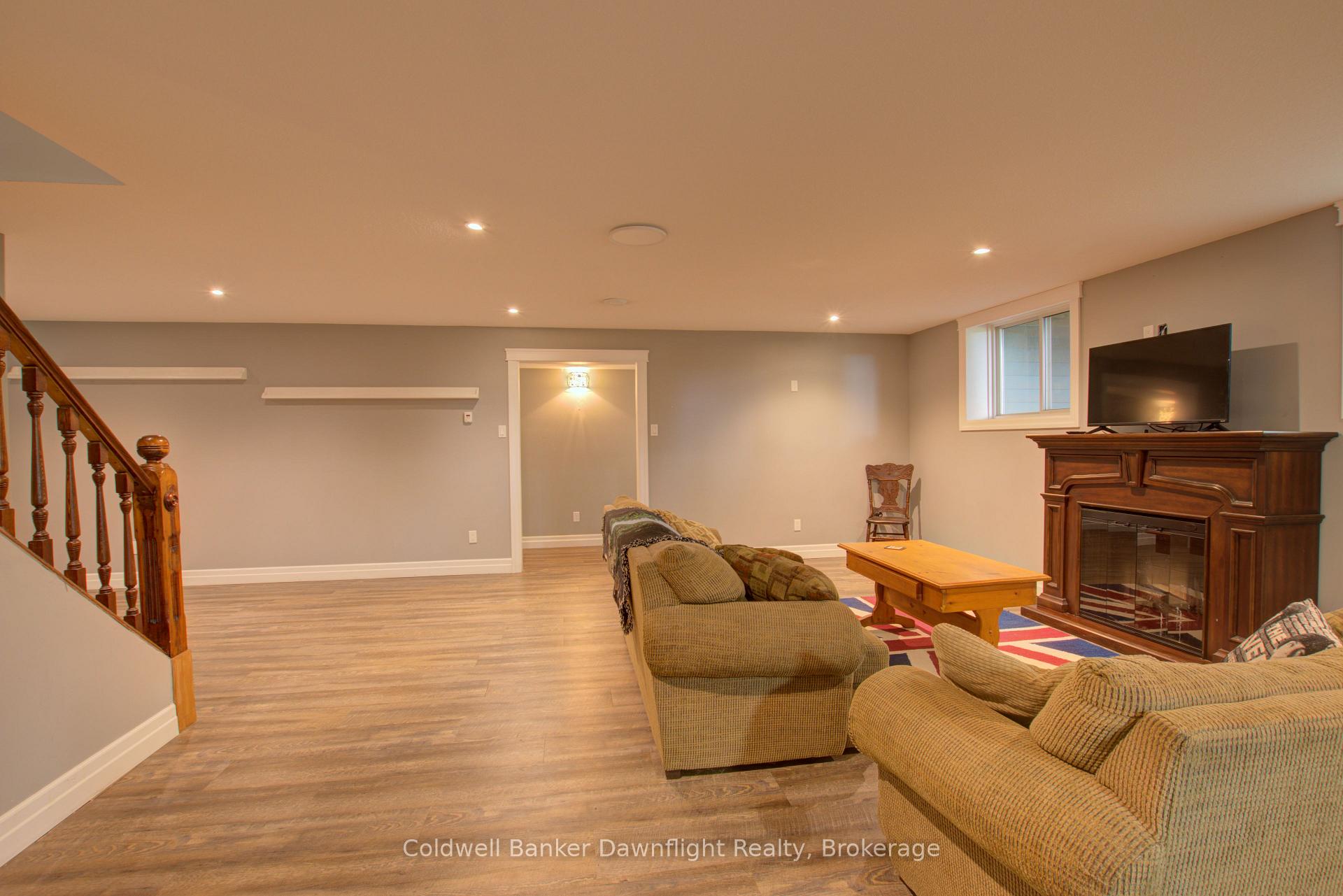Photo 25 of 54 Lorne Avenue, Bluewater, Hensall — HOMEH