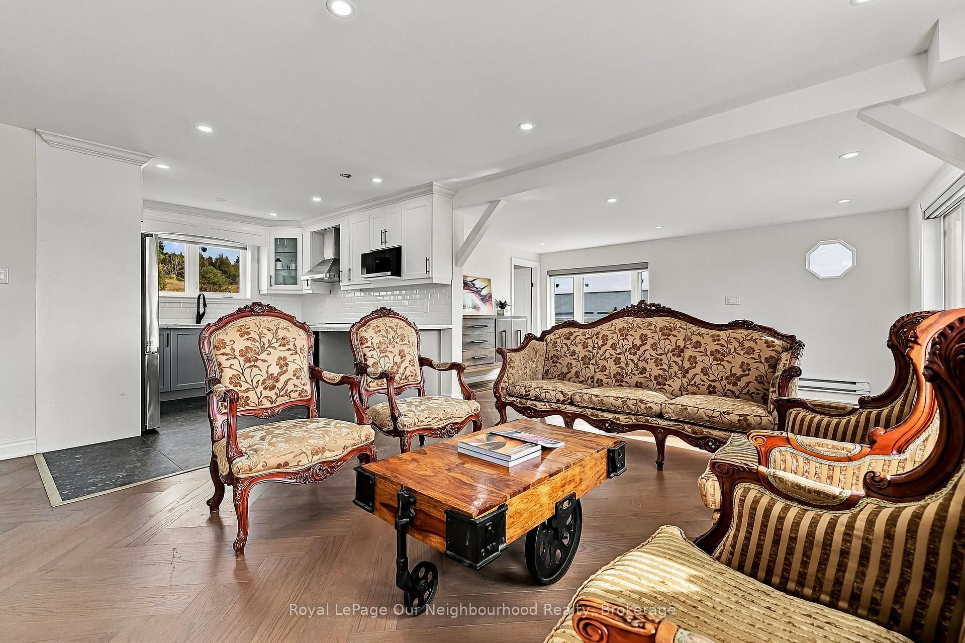 Photo 5 of Unit A, 3543 Harwood Road, Hamilton Township, Baltimore — HOMEH