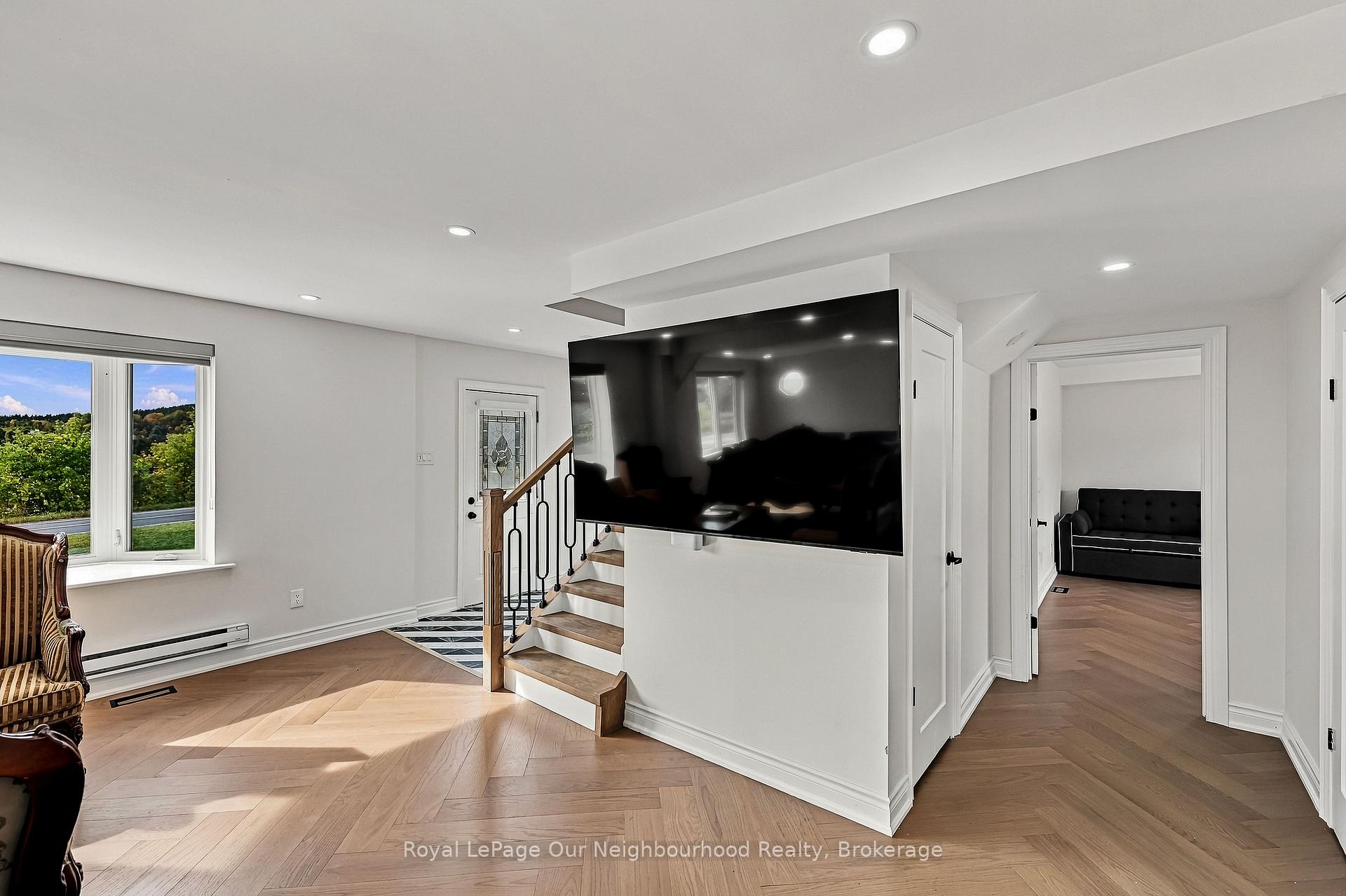 Photo 16 of Unit A, 3543 Harwood Road, Hamilton Township, Baltimore — HOMEH