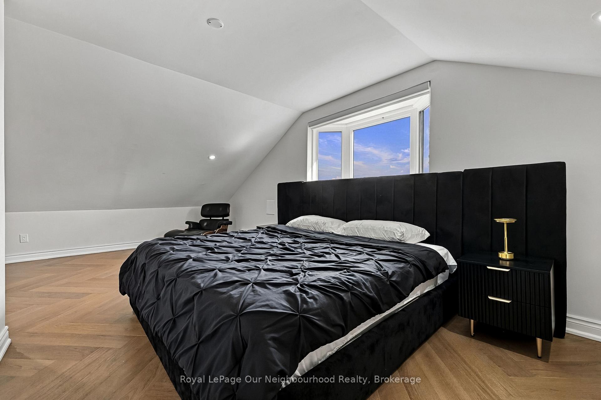 Photo 28 of Unit A, 3543 Harwood Road, Hamilton Township, Baltimore — HOMEH