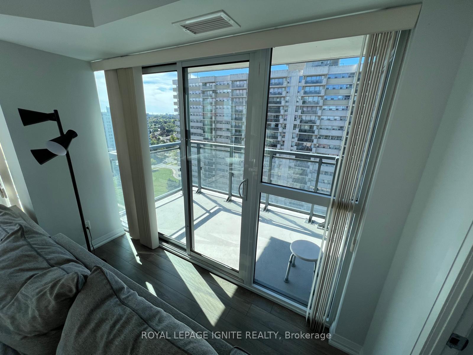 Photo 6 of Unit 1502, 30 Meadowglen Place, Scarborough, Woburn — HOMEH