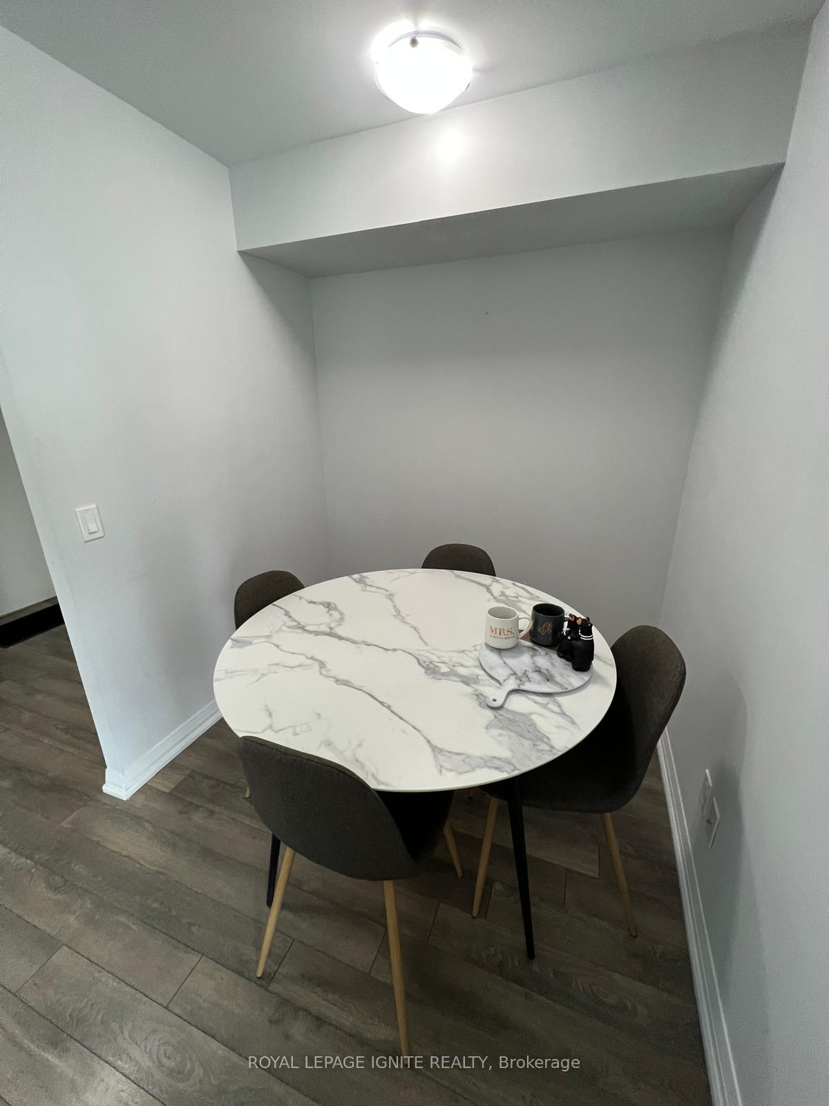 Photo 7 of Unit 1502, 30 Meadowglen Place, Scarborough, Woburn — HOMEH