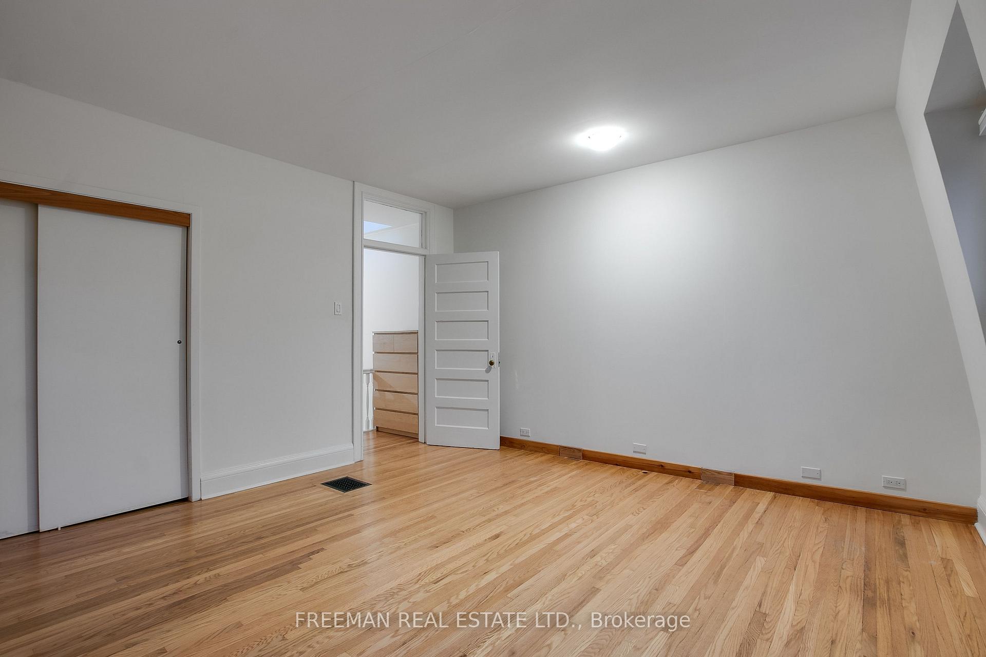 Photo 23 of 597 Palmerston Avenue, Toronto, The Annex — HOMEH