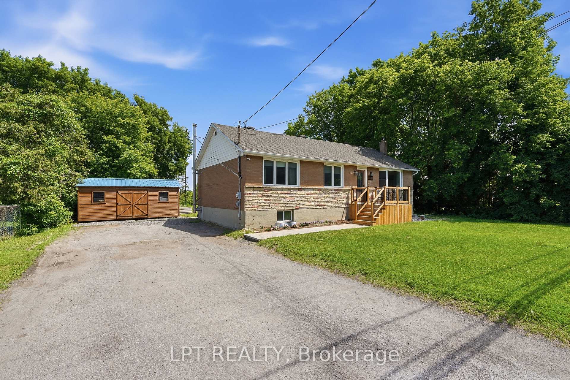 Photo 2 of 1467 Meadow Road N, Ottawa, Greely — HOMEH