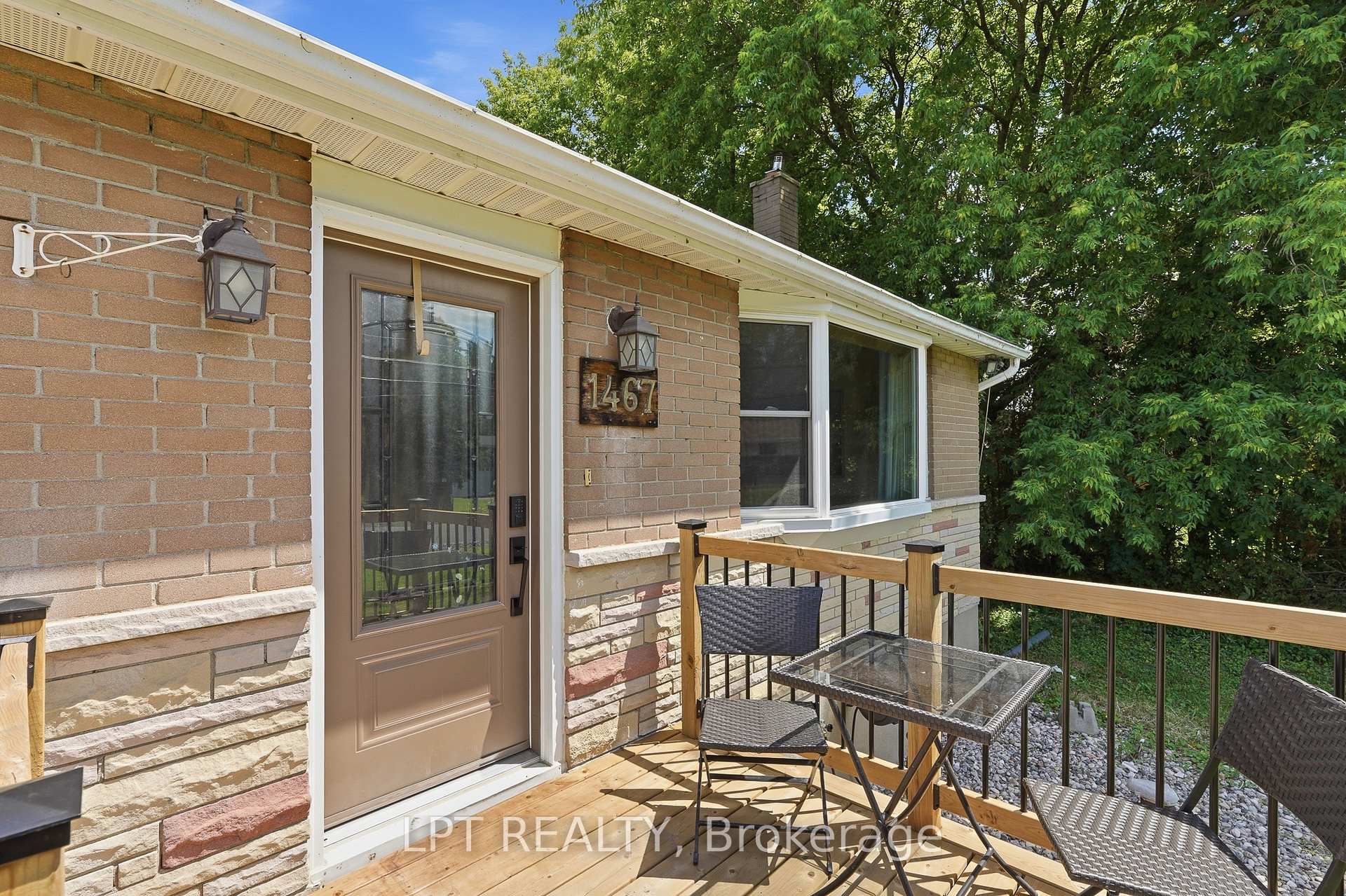 Photo 3 of 1467 Meadow Road N, Ottawa, Greely — HOMEH