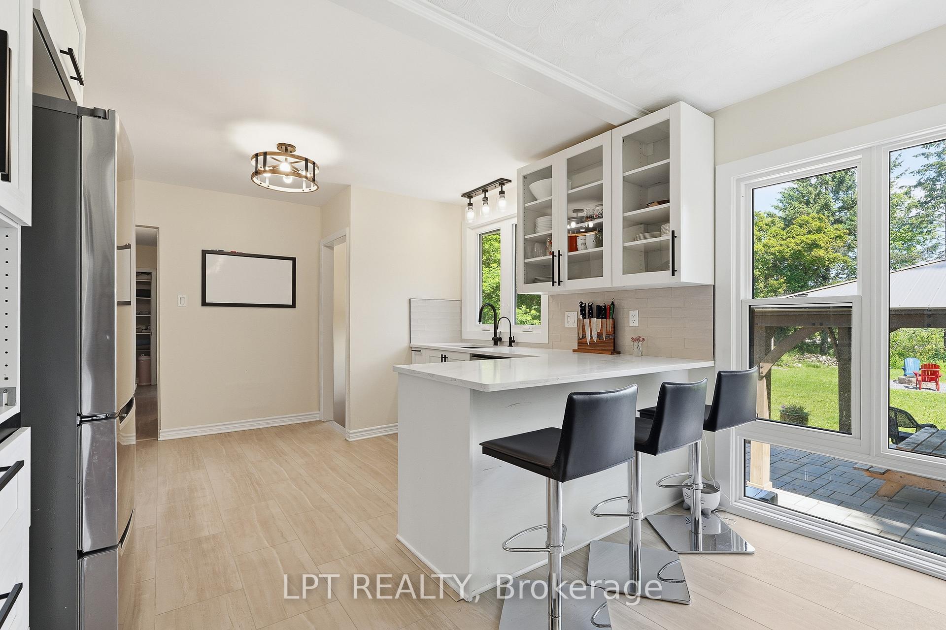 Photo 11 of 1467 Meadow Road N, Ottawa, Greely — HOMEH