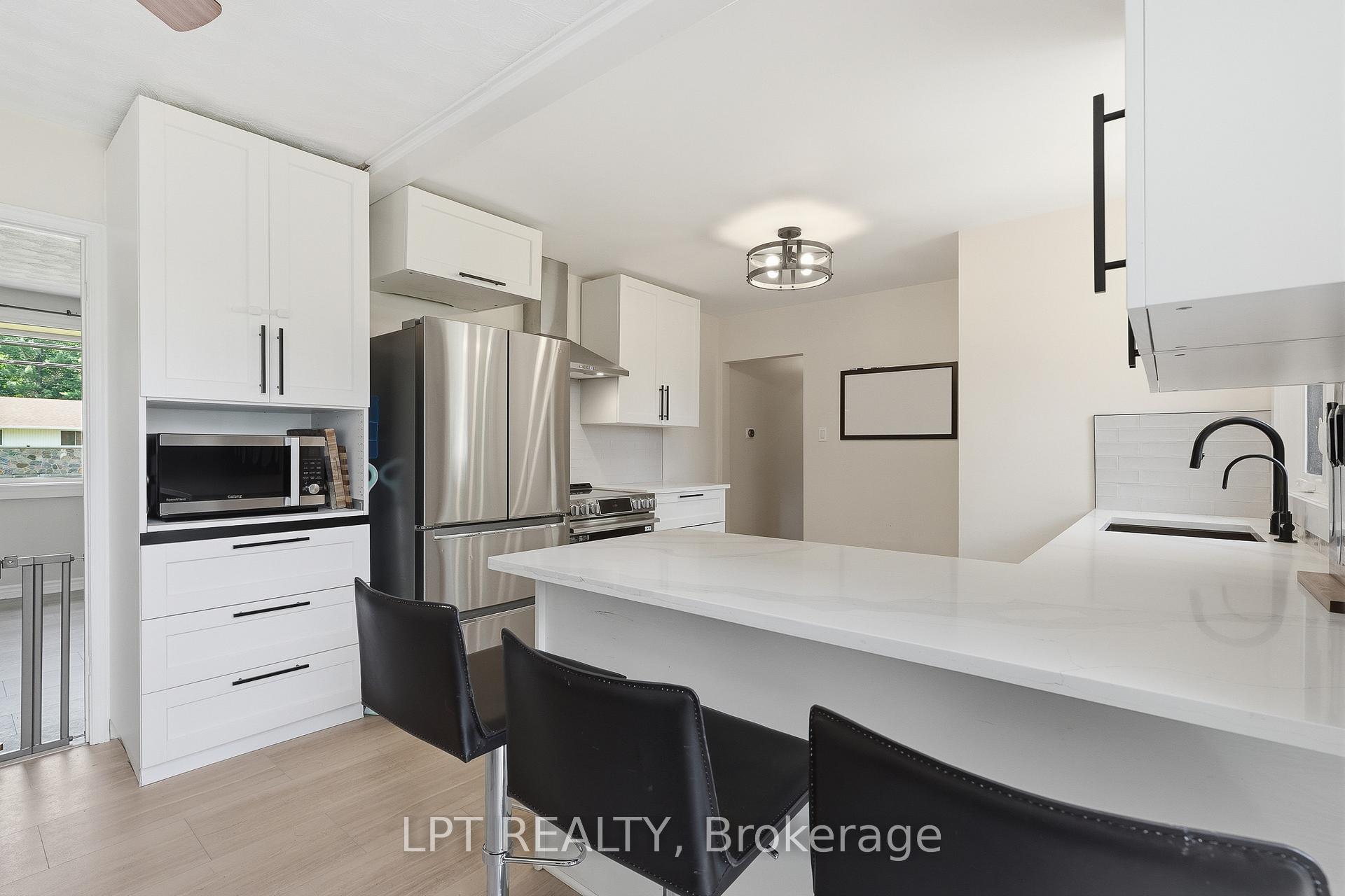 Photo 12 of 1467 Meadow Road N, Ottawa, Greely — HOMEH