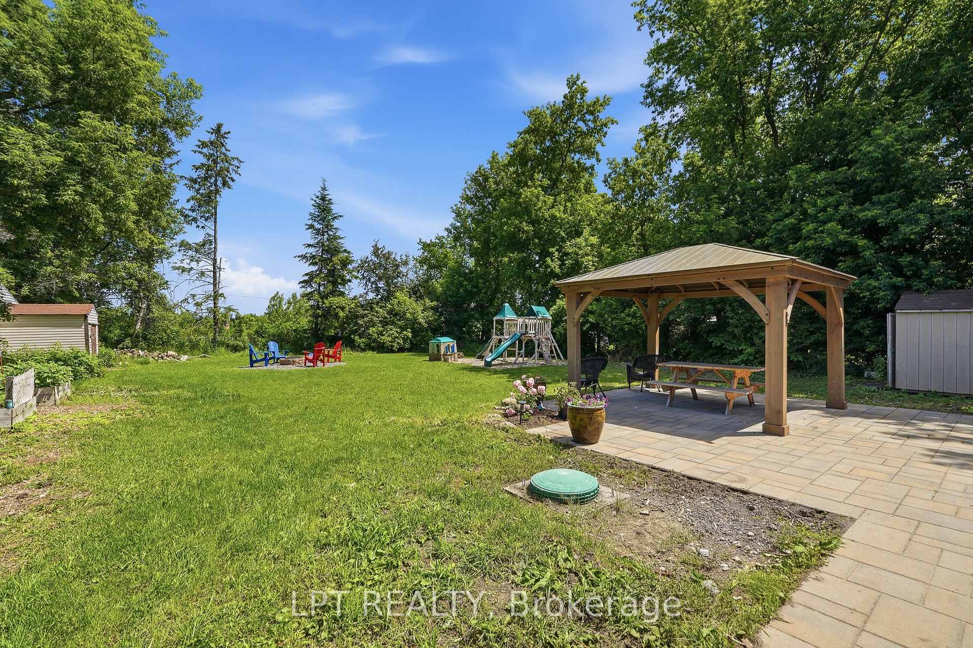 Photo 29 of 1467 Meadow Road N, Ottawa, Greely — HOMEH
