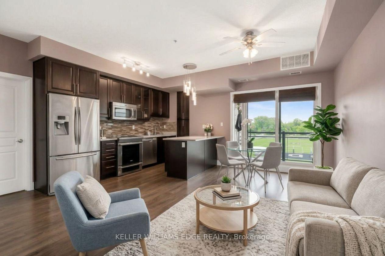 Photo 3 of Unit 413, 128 Garden Drive, Oakville, Central — HOMEH