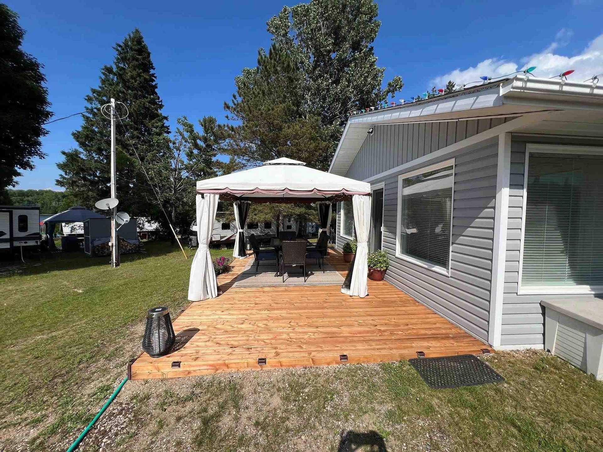 Photo 2 of 2233 Hilton Road, Hilton — HOMEH