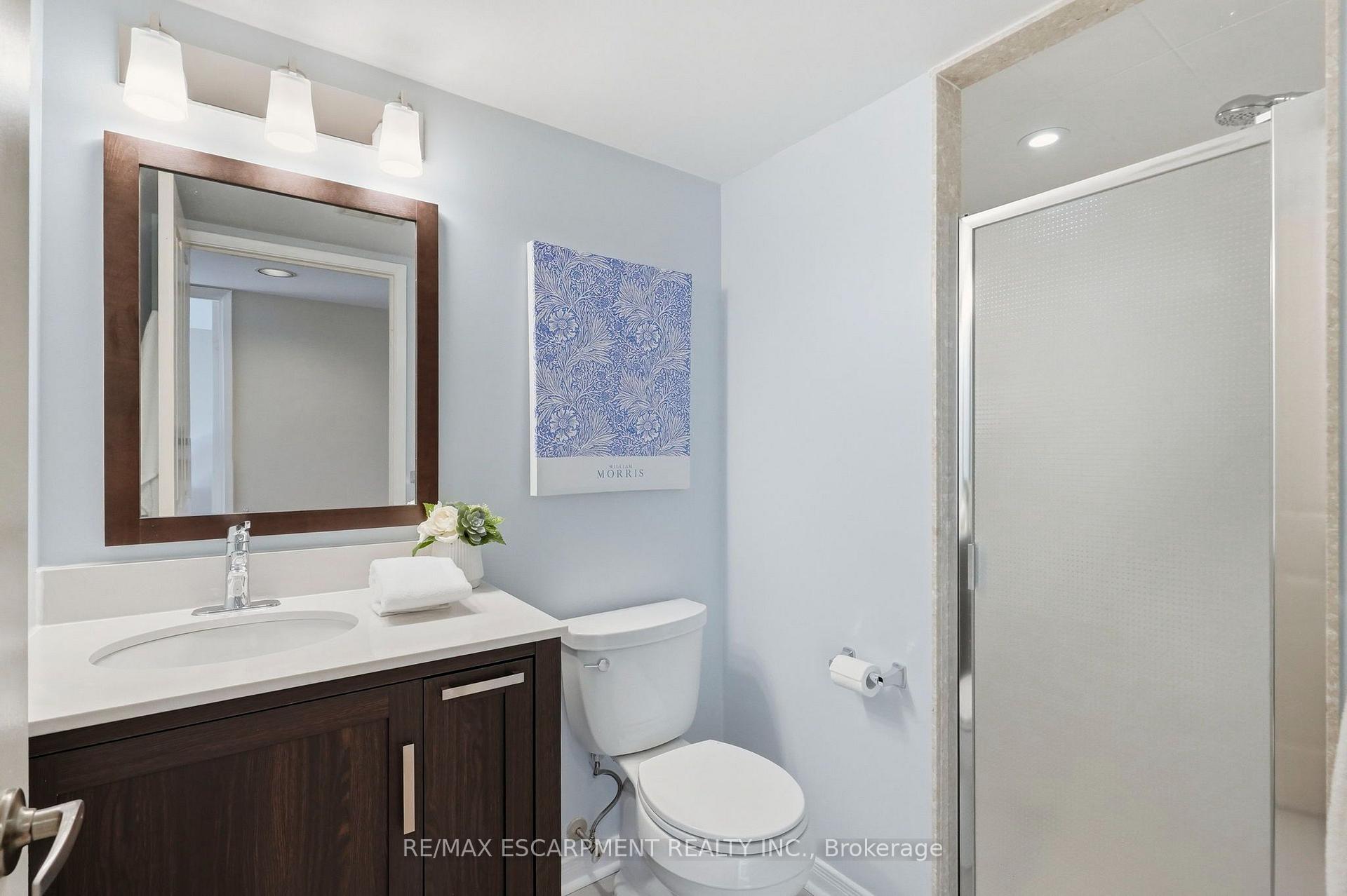 Photo 16 of Unit 208, 2199 Sixth Line, Oakville, River Oaks — HOMEH