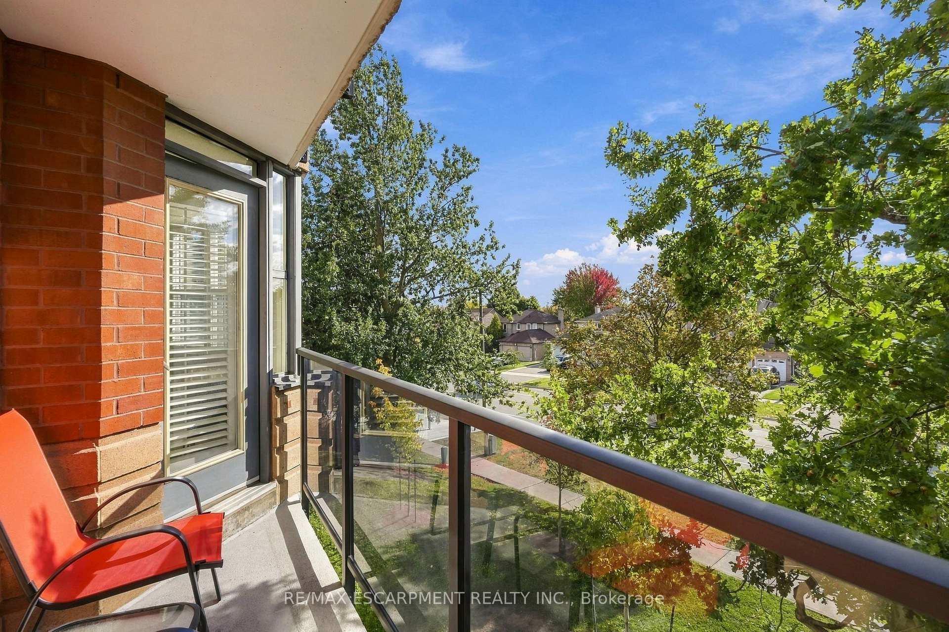 Photo 24 of Unit 208, 2199 Sixth Line, Oakville, River Oaks — HOMEH