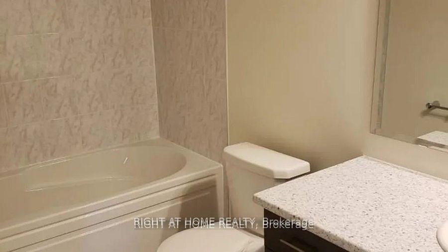 Photo 19 of 27 Bayonne Drive, Hamilton, Stoney Creek Mountain — HOMEH