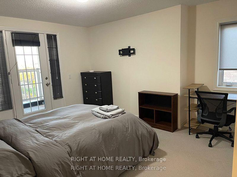 Photo 23 of 27 Bayonne Drive, Hamilton, Stoney Creek Mountain — HOMEH