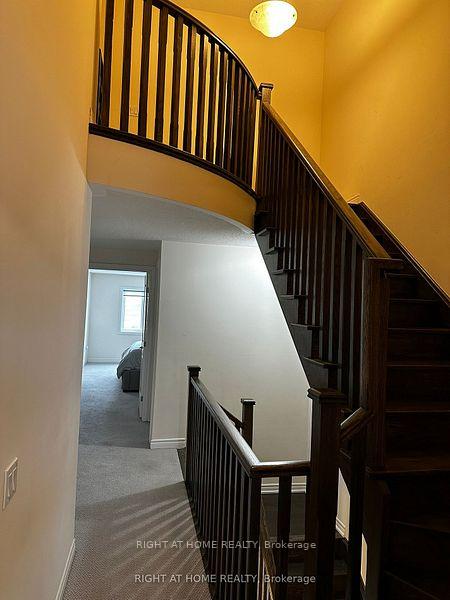 Photo 26 of 27 Bayonne Drive, Hamilton, Stoney Creek Mountain — HOMEH