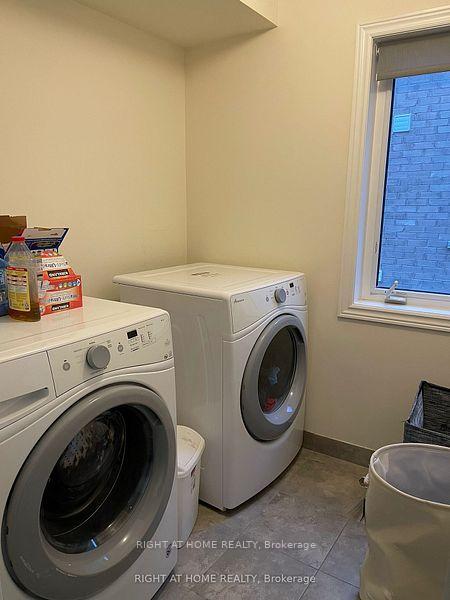 Photo 27 of 27 Bayonne Drive, Hamilton, Stoney Creek Mountain — HOMEH