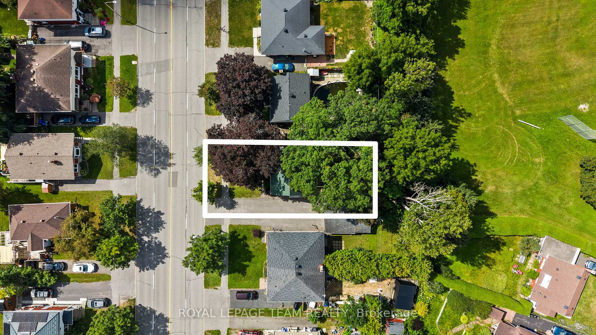 Photo 3 of 873 Smyth Road, Ottawa, Elmvale Acres — HOMEH