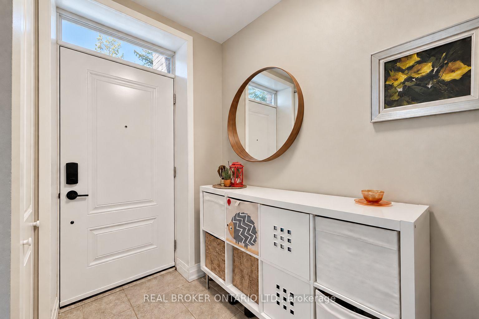 Photo 6 of Unit 3, 69 Upper Canada Drive, North York, St. Andrew-Windfields — HOMEH