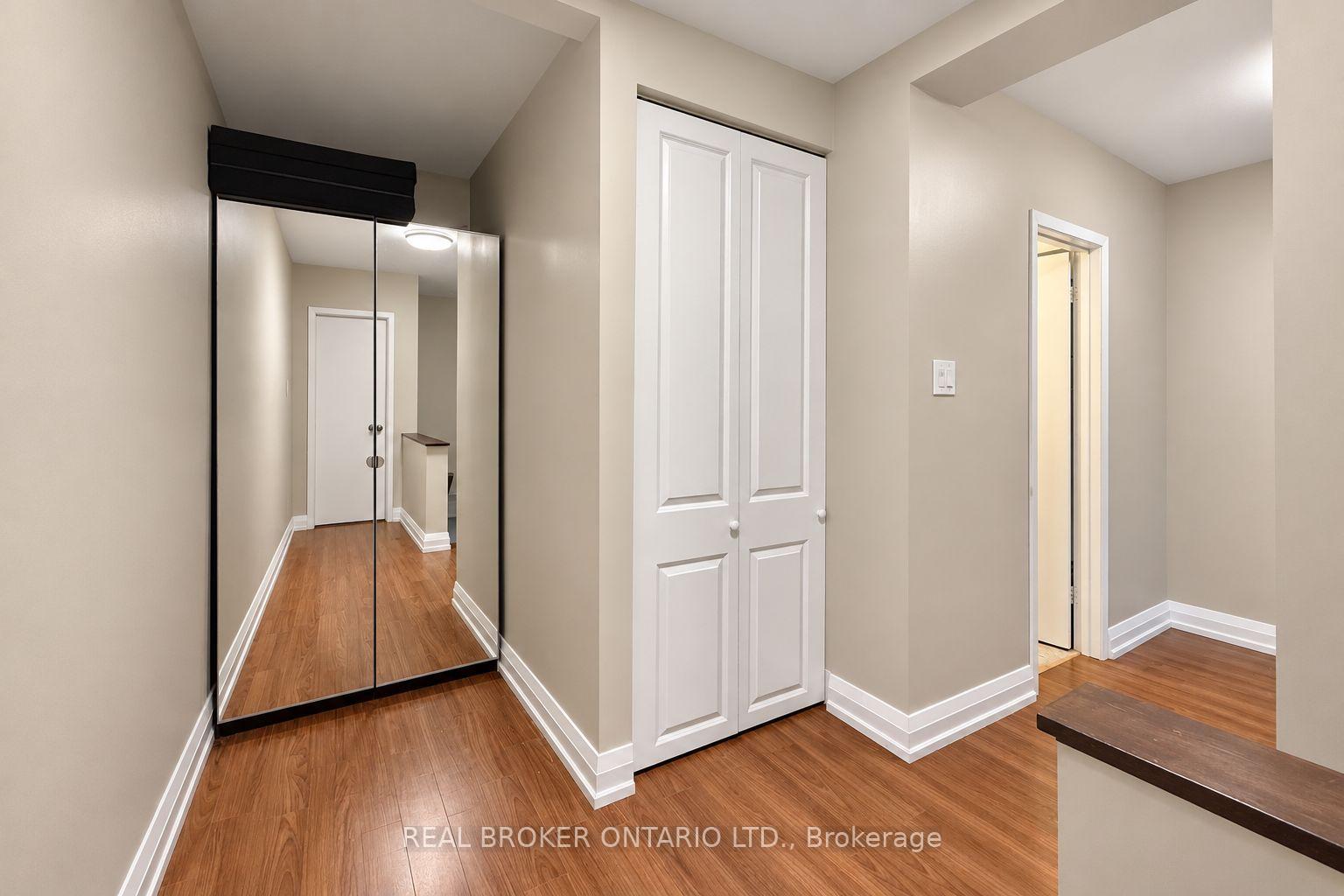 Photo 32 of Unit 3, 69 Upper Canada Drive, North York, St. Andrew-Windfields — HOMEH