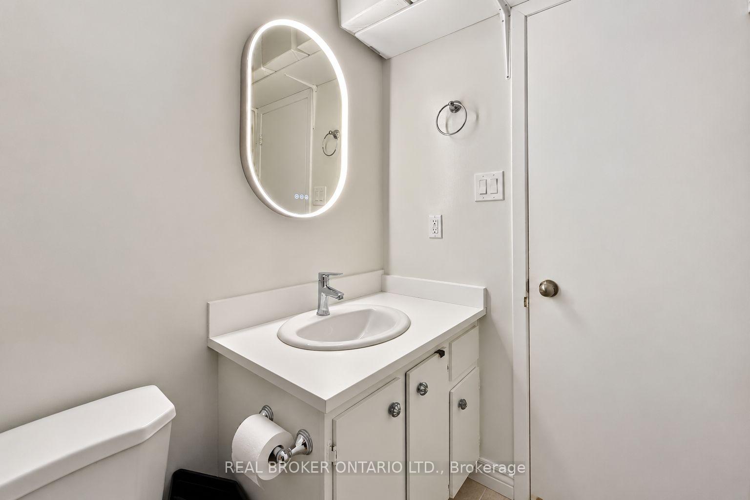 Photo 34 of Unit 3, 69 Upper Canada Drive, North York, St. Andrew-Windfields — HOMEH