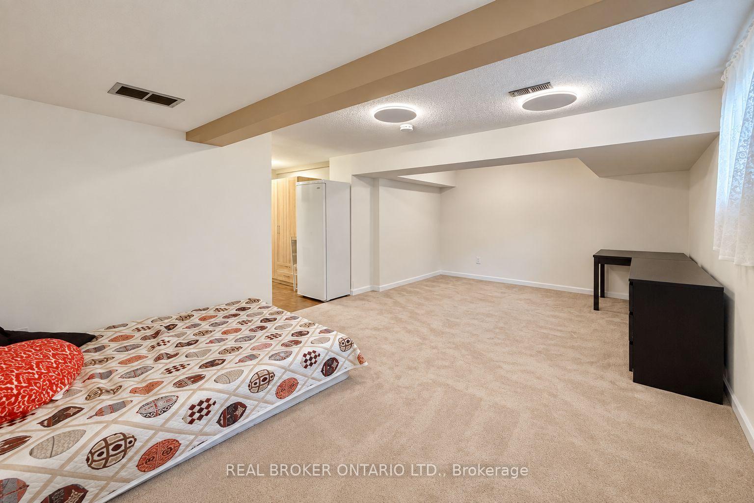 Photo 37 of Unit 3, 69 Upper Canada Drive, North York, St. Andrew-Windfields — HOMEH