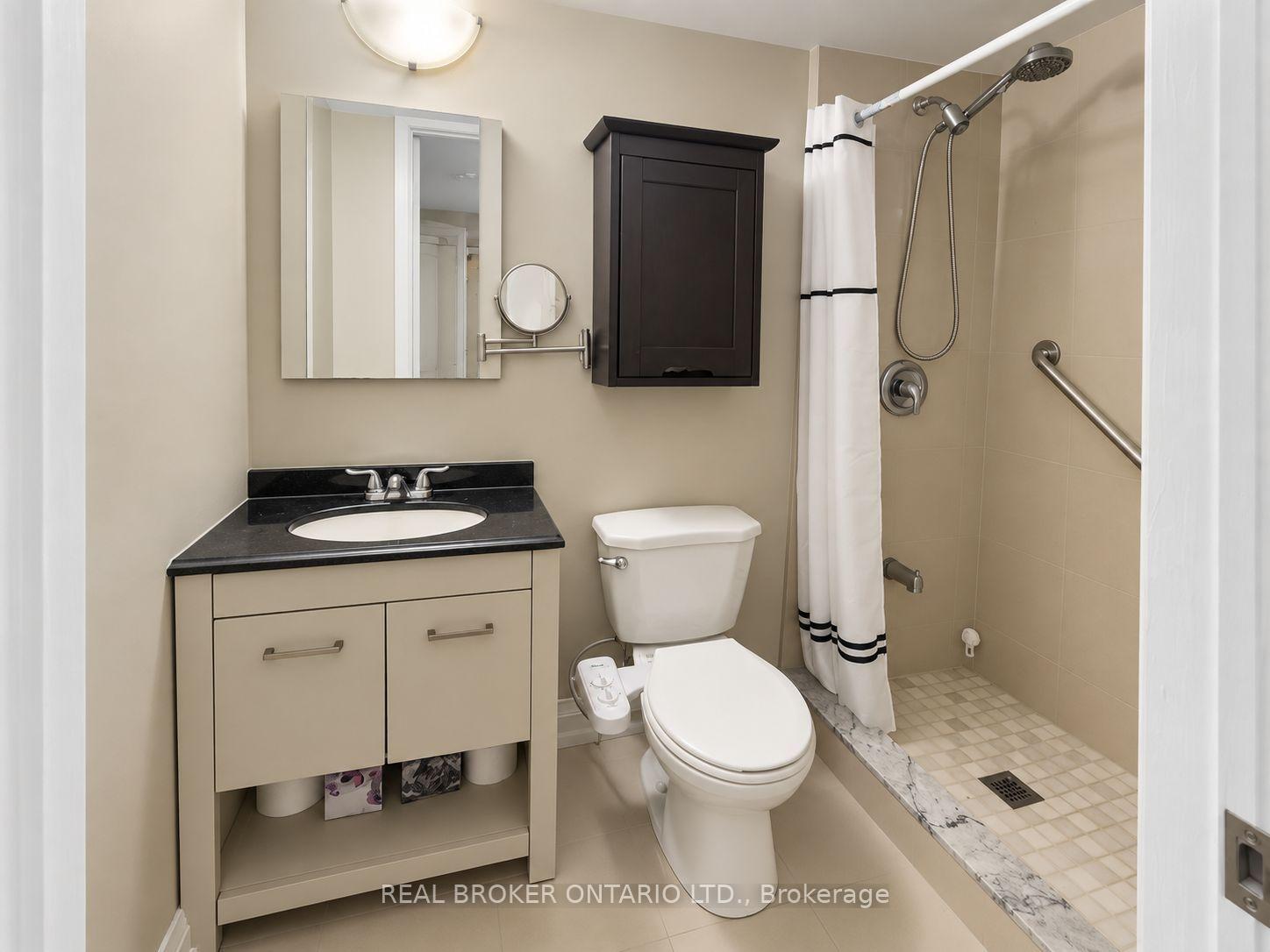Photo 39 of Unit 3, 69 Upper Canada Drive, North York, St. Andrew-Windfields — HOMEH