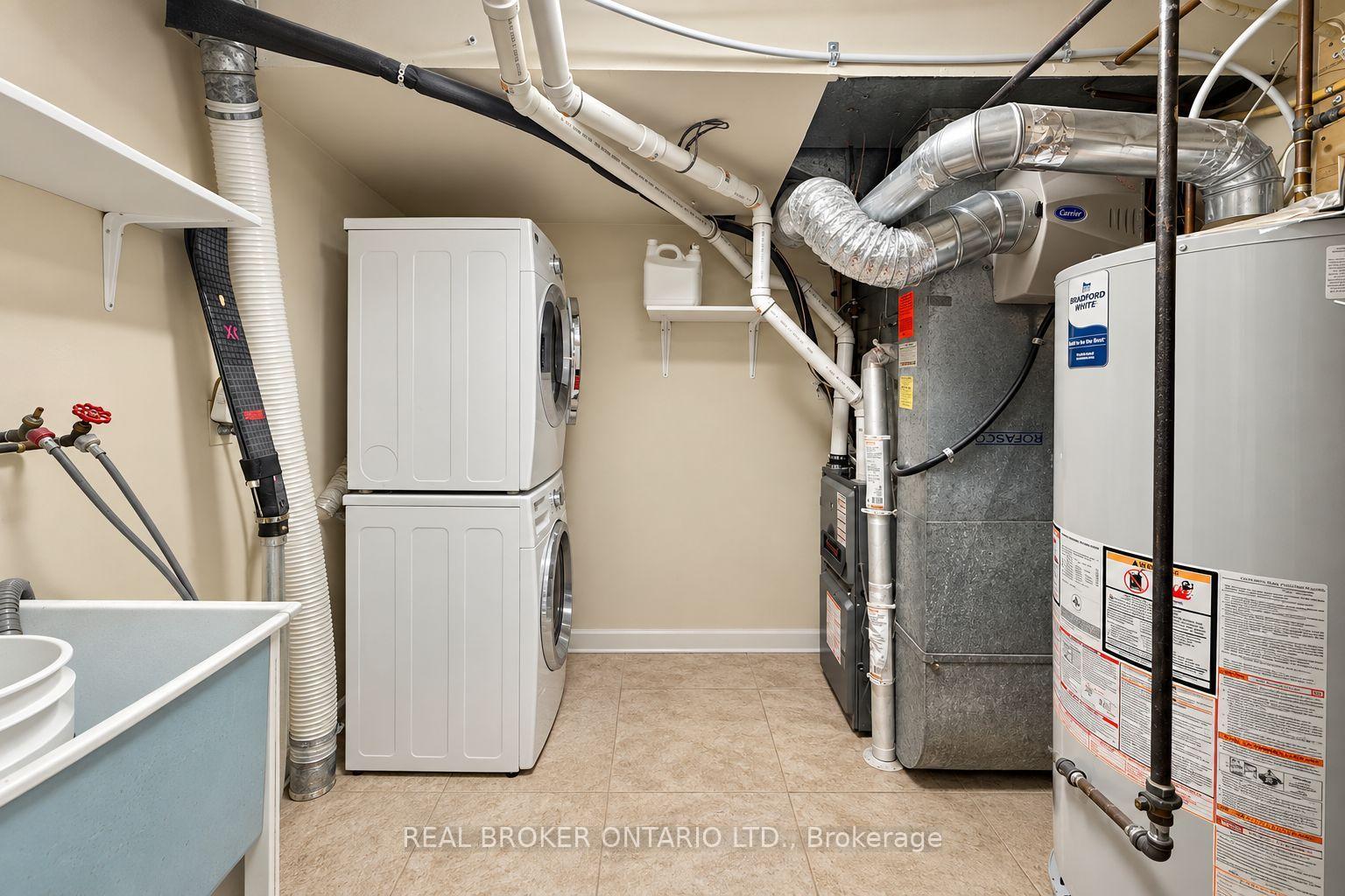 Photo 40 of Unit 3, 69 Upper Canada Drive, North York, St. Andrew-Windfields — HOMEH