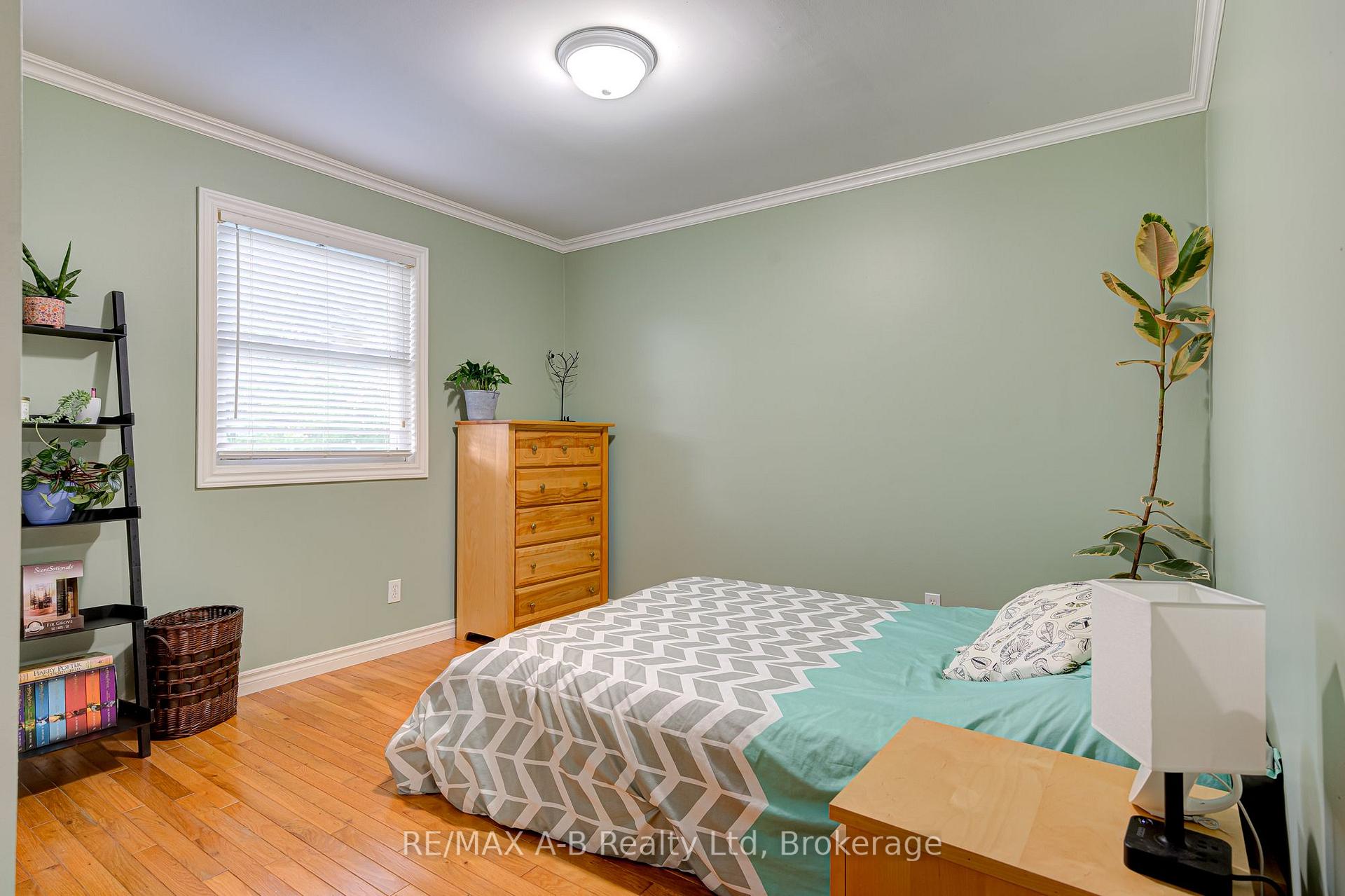 Photo 22 of 224 Morenz Drive, West Perth, Mitchell — HOMEH