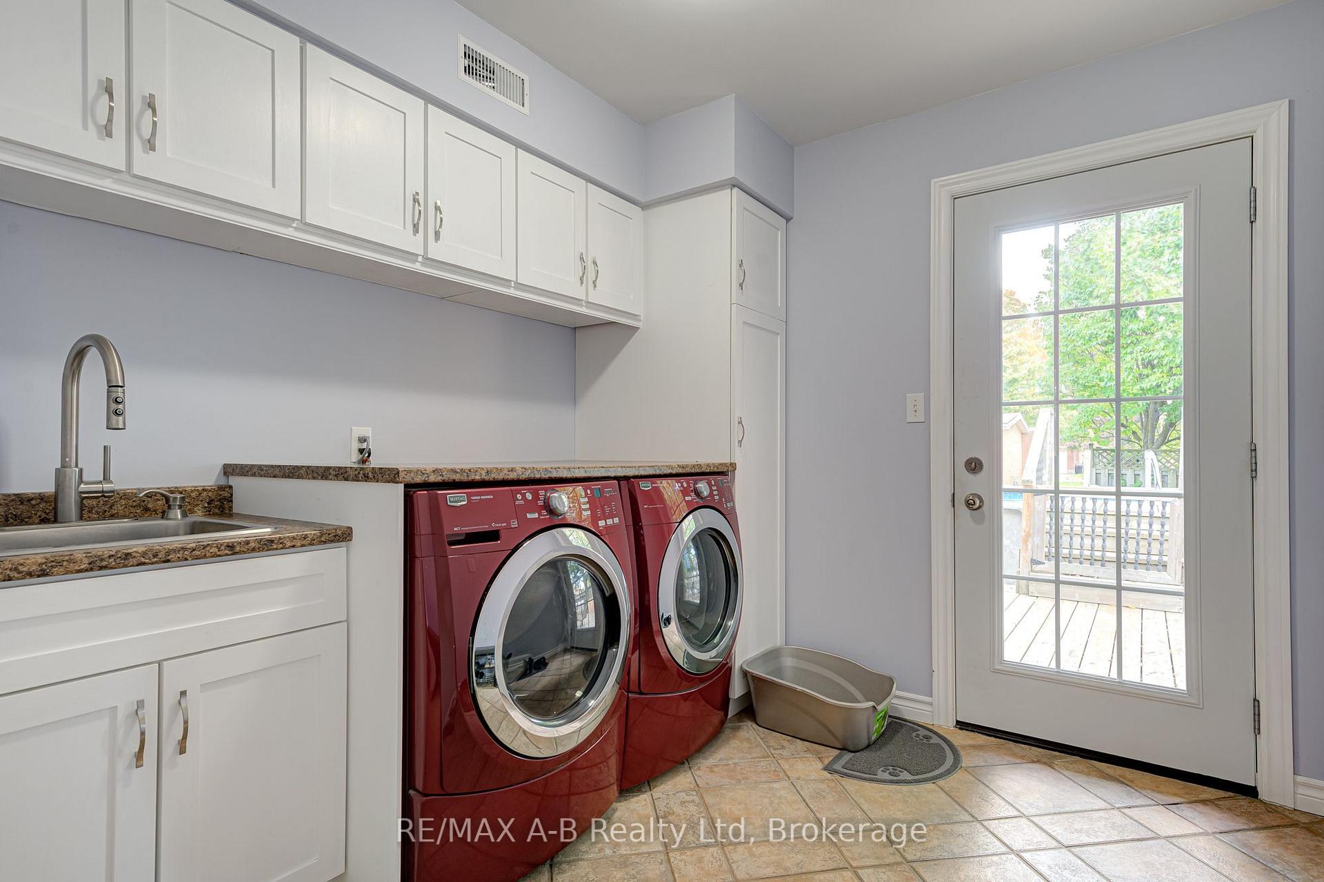 Photo 27 of 224 Morenz Drive, West Perth, Mitchell — HOMEH