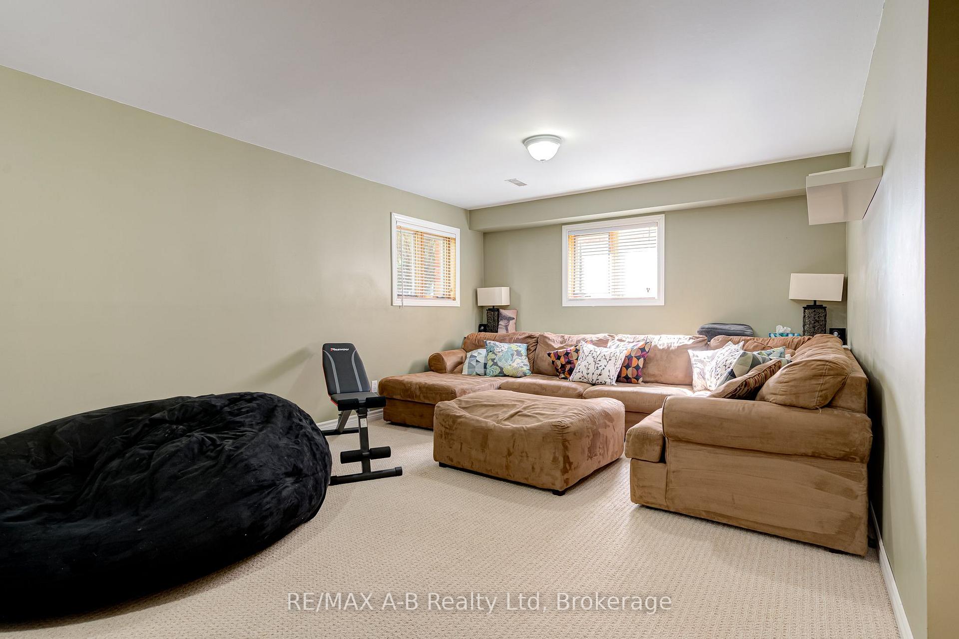 Photo 30 of 224 Morenz Drive, West Perth, Mitchell — HOMEH