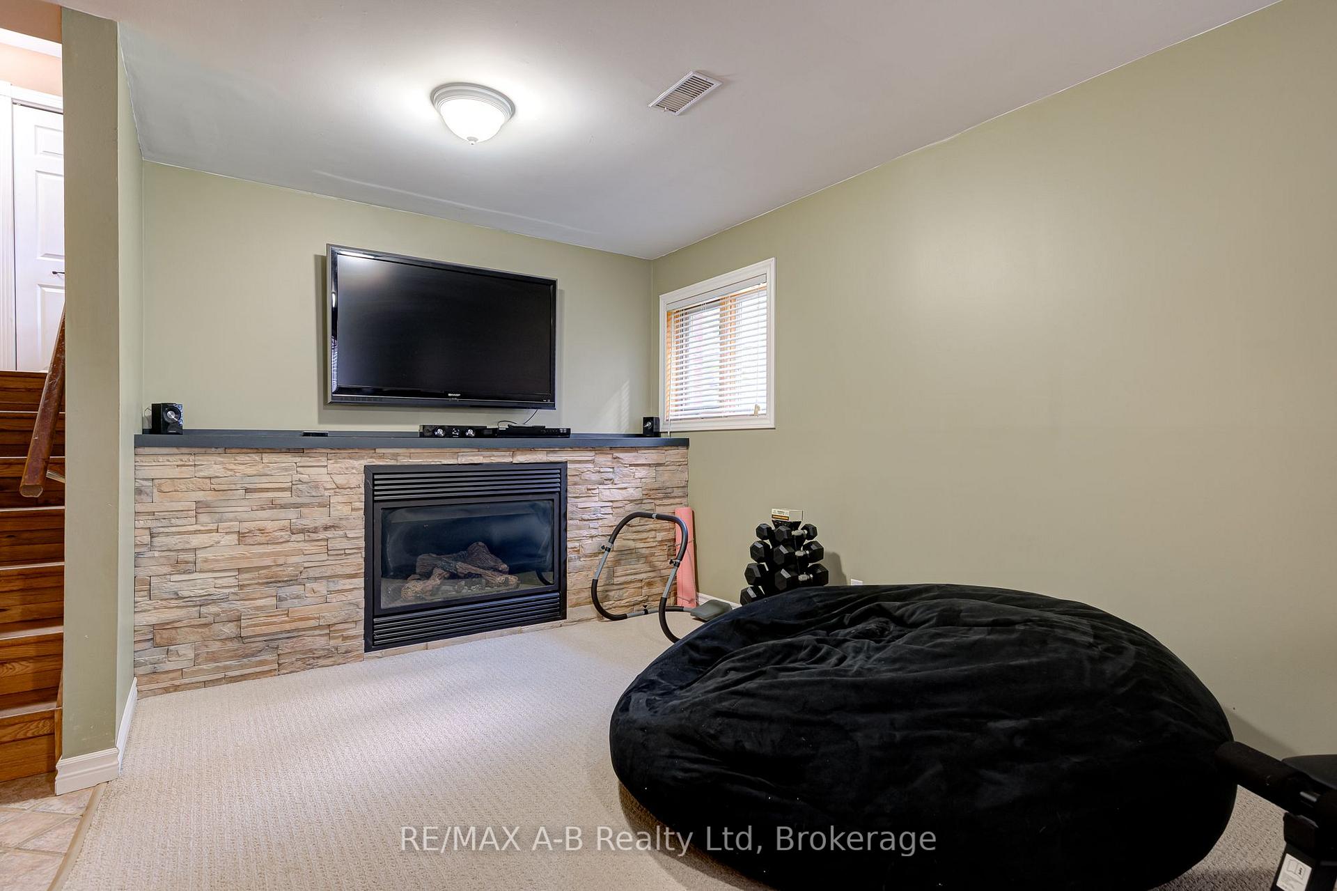 Photo 31 of 224 Morenz Drive, West Perth, Mitchell — HOMEH