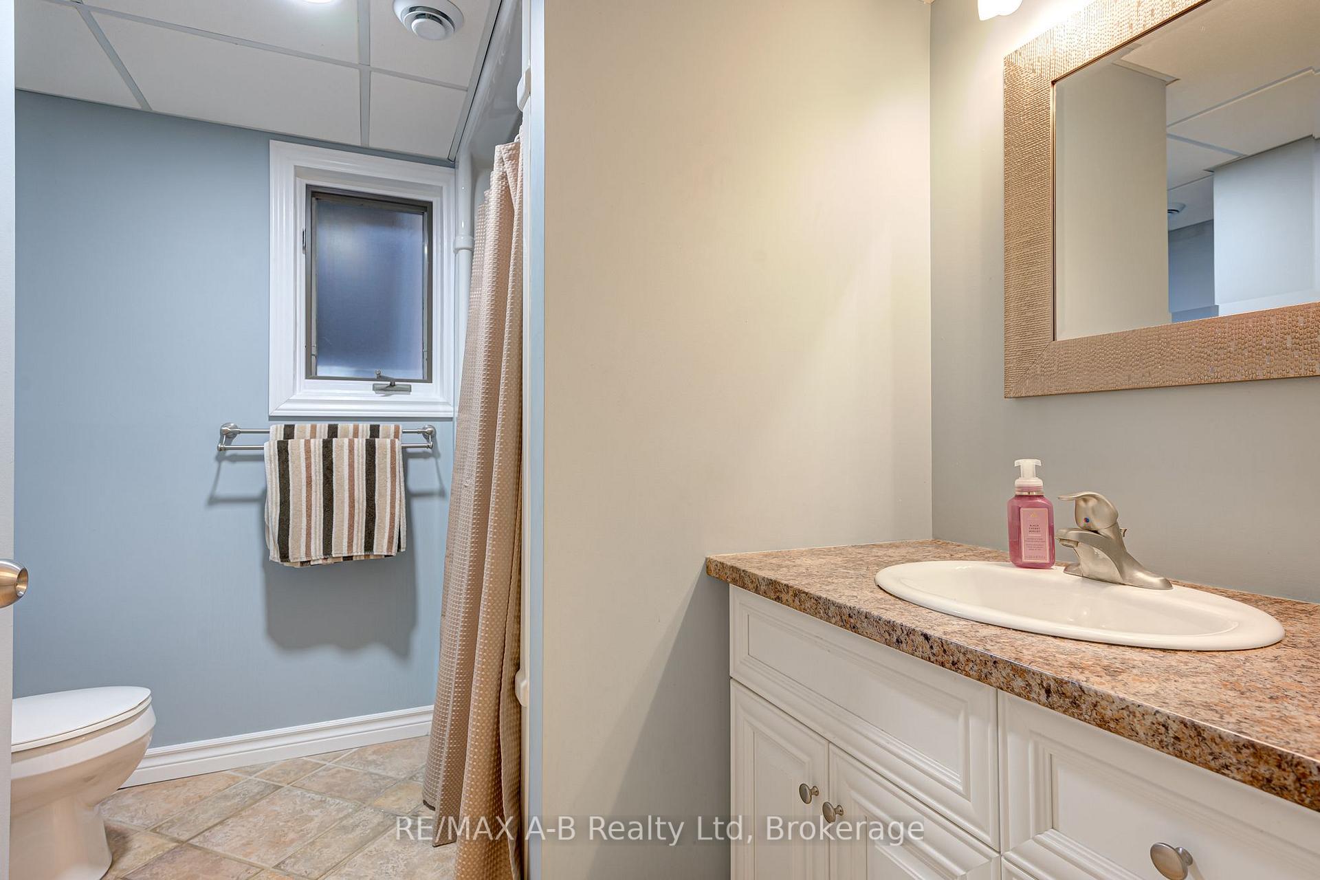 Photo 35 of 224 Morenz Drive, West Perth, Mitchell — HOMEH