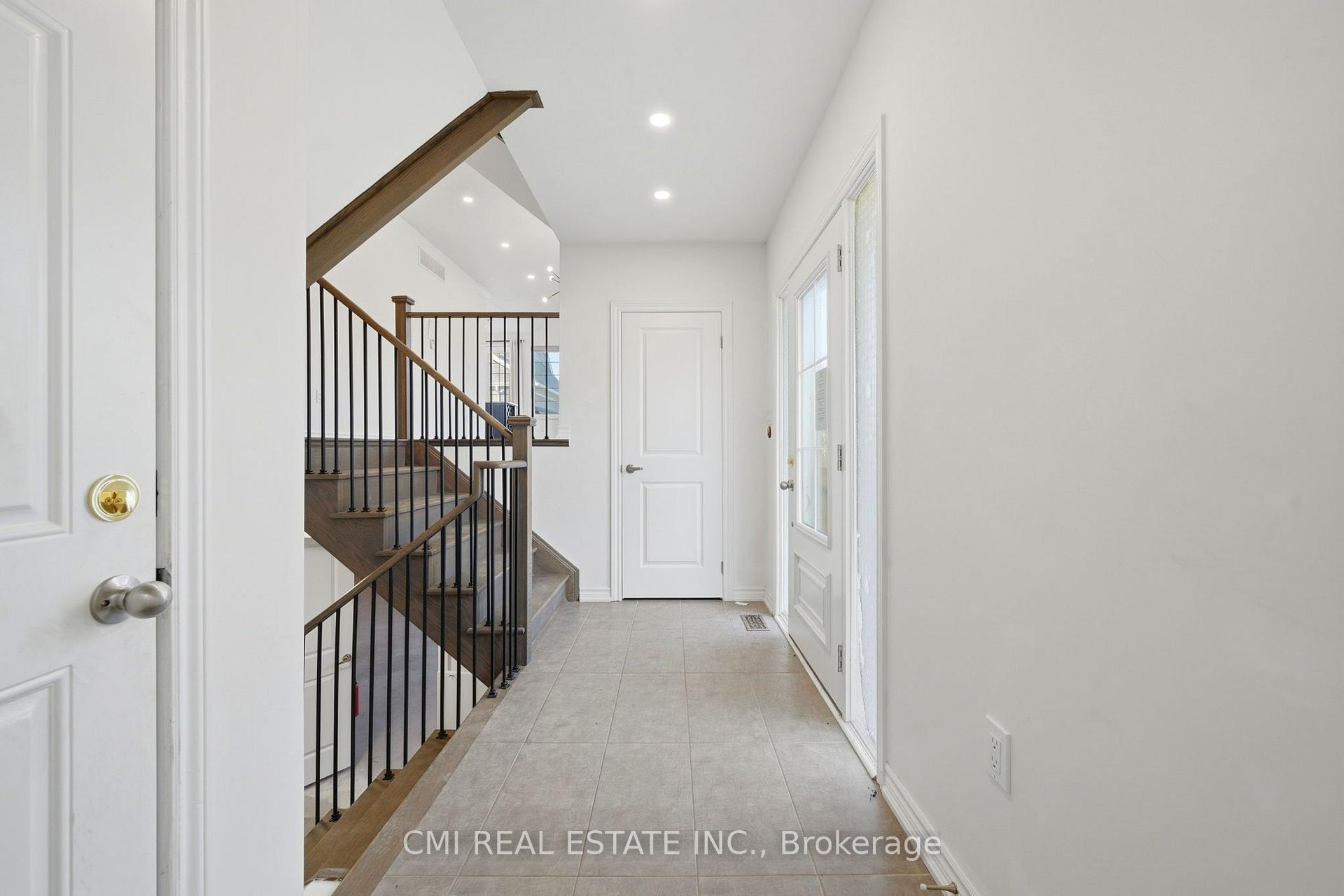 Photo 21 of 3205 Mosley Street, Wasaga Beach — HOMEH