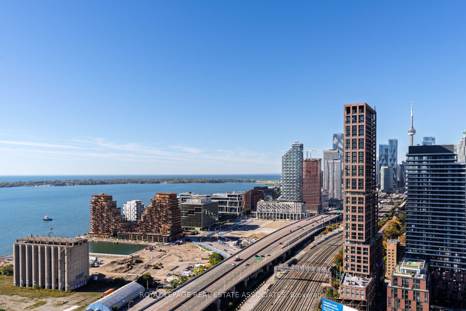 Photo 17 of Unit 3006, 70 Distillery Lane, Toronto, Waterfront Communities — HOMEH