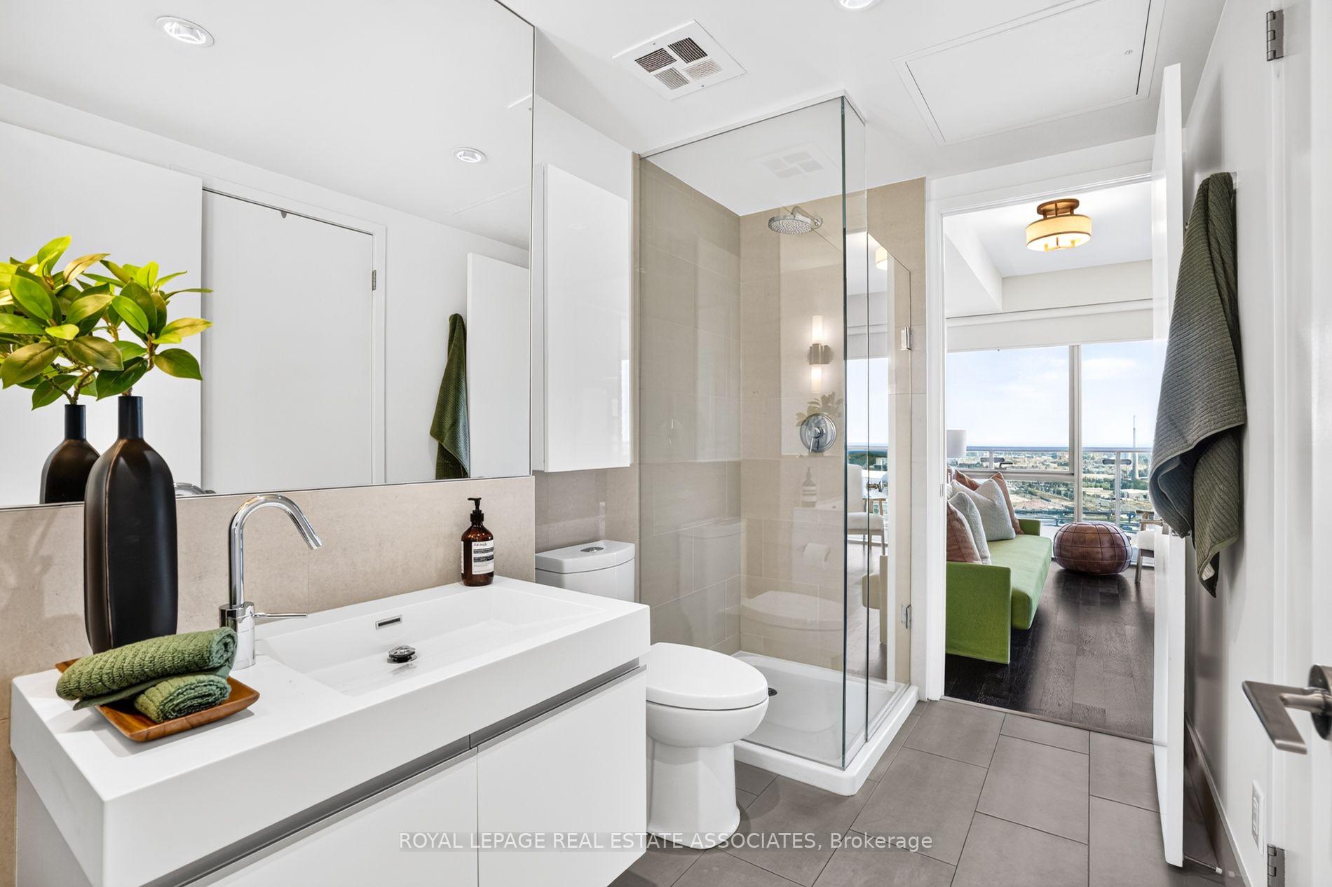 Photo 33 of Unit 3006, 70 Distillery Lane, Toronto, Waterfront Communities — HOMEH