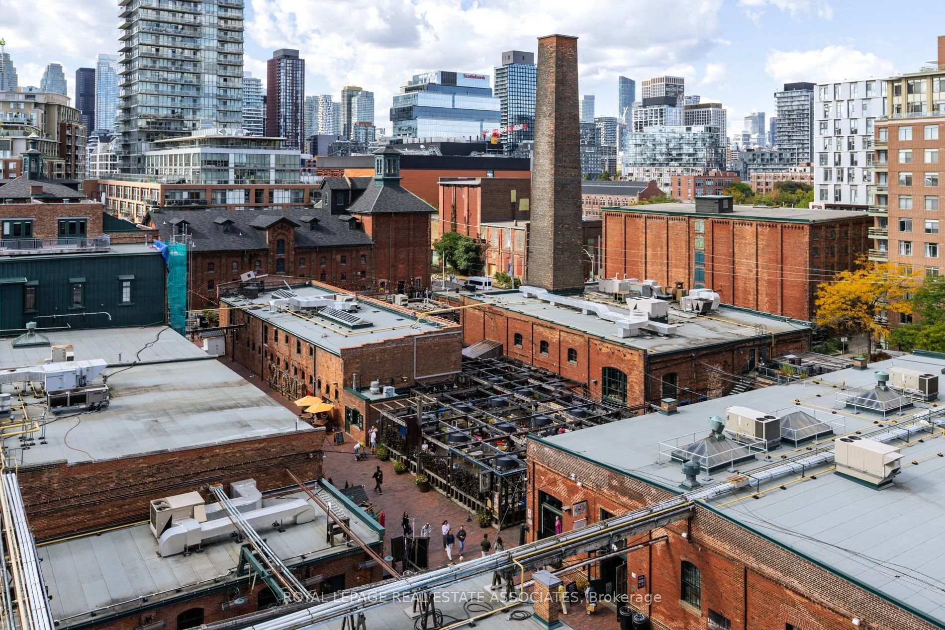Photo 39 of Unit 3006, 70 Distillery Lane, Toronto, Waterfront Communities — HOMEH