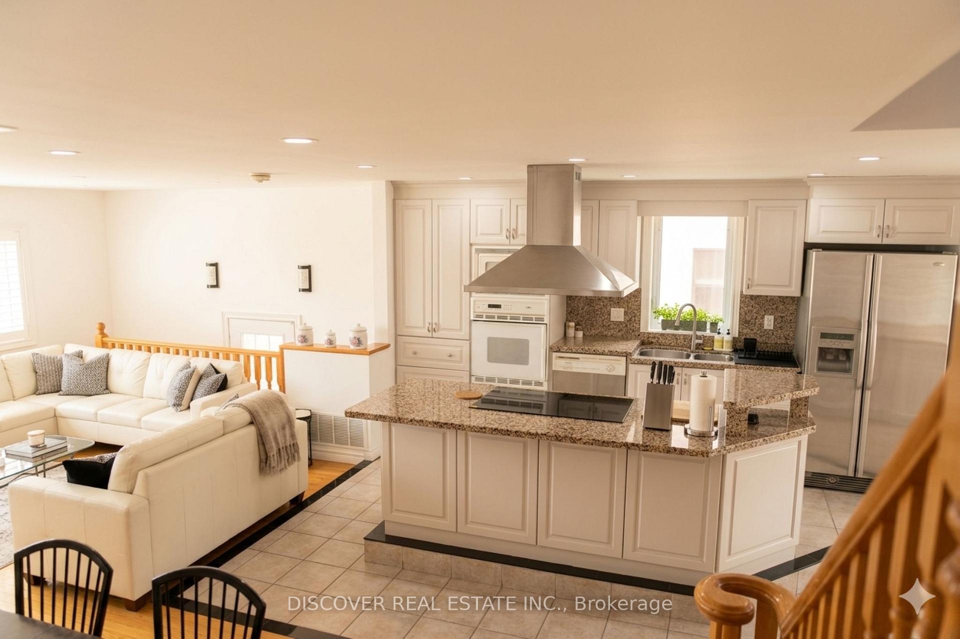 Photo 35 of 963 Hampton Crescent, Mississauga, Lakeview — HOMEH