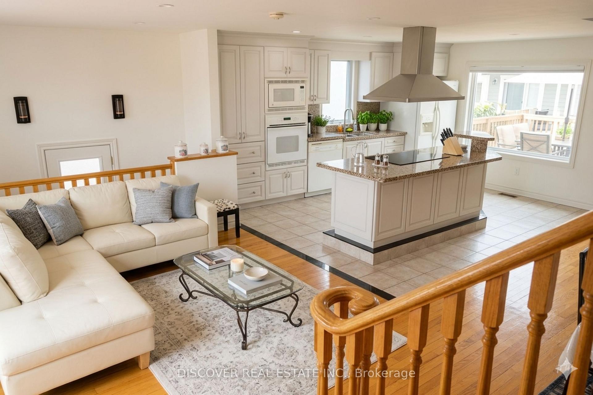 Photo 41 of 963 Hampton Crescent, Mississauga, Lakeview — HOMEH