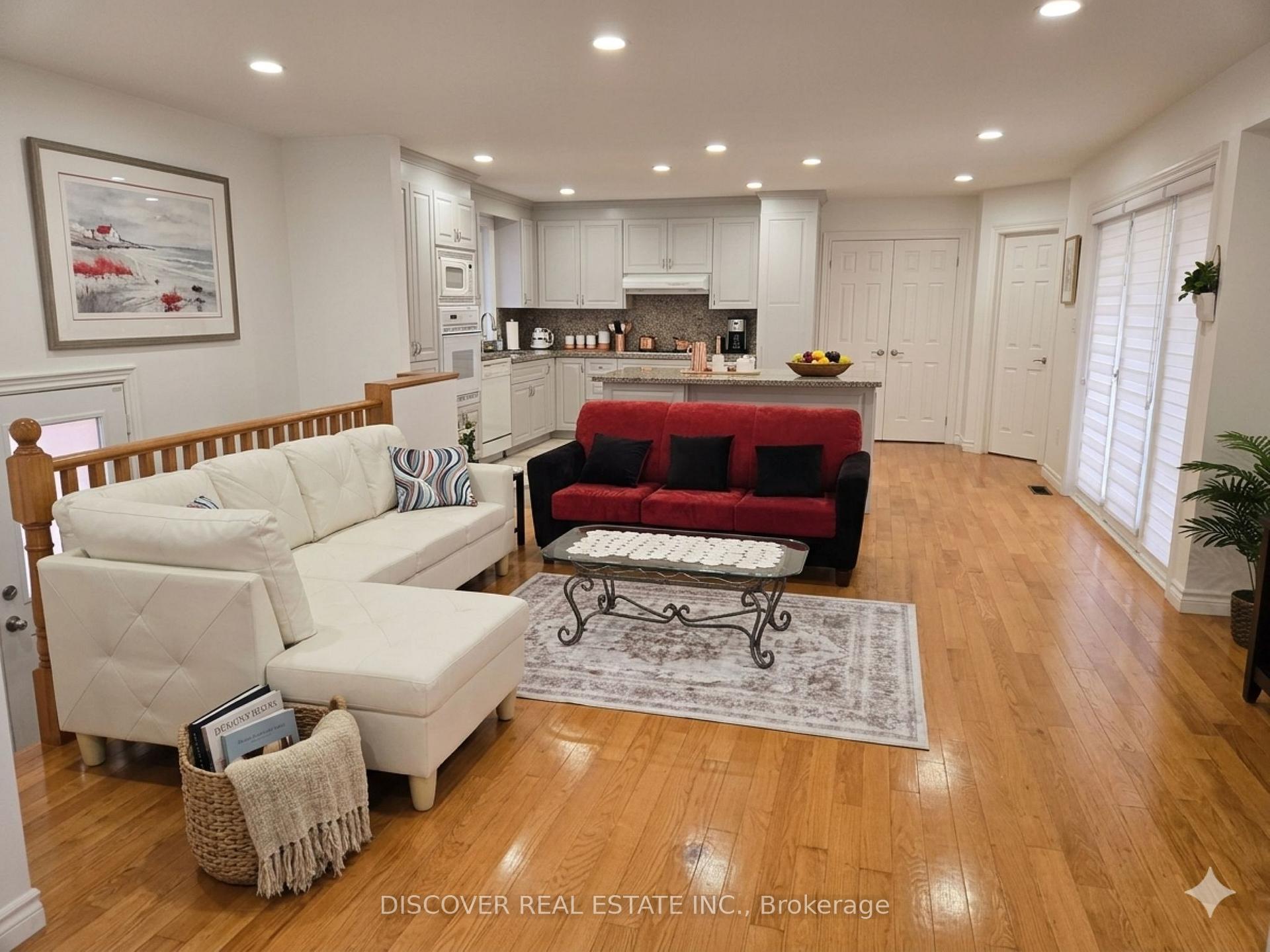 Photo 46 of 963 Hampton Crescent, Mississauga, Lakeview — HOMEH