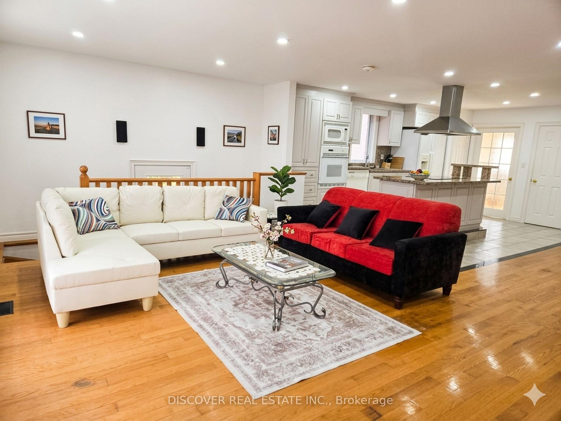 Photo 47 of 963 Hampton Crescent, Mississauga, Lakeview — HOMEH