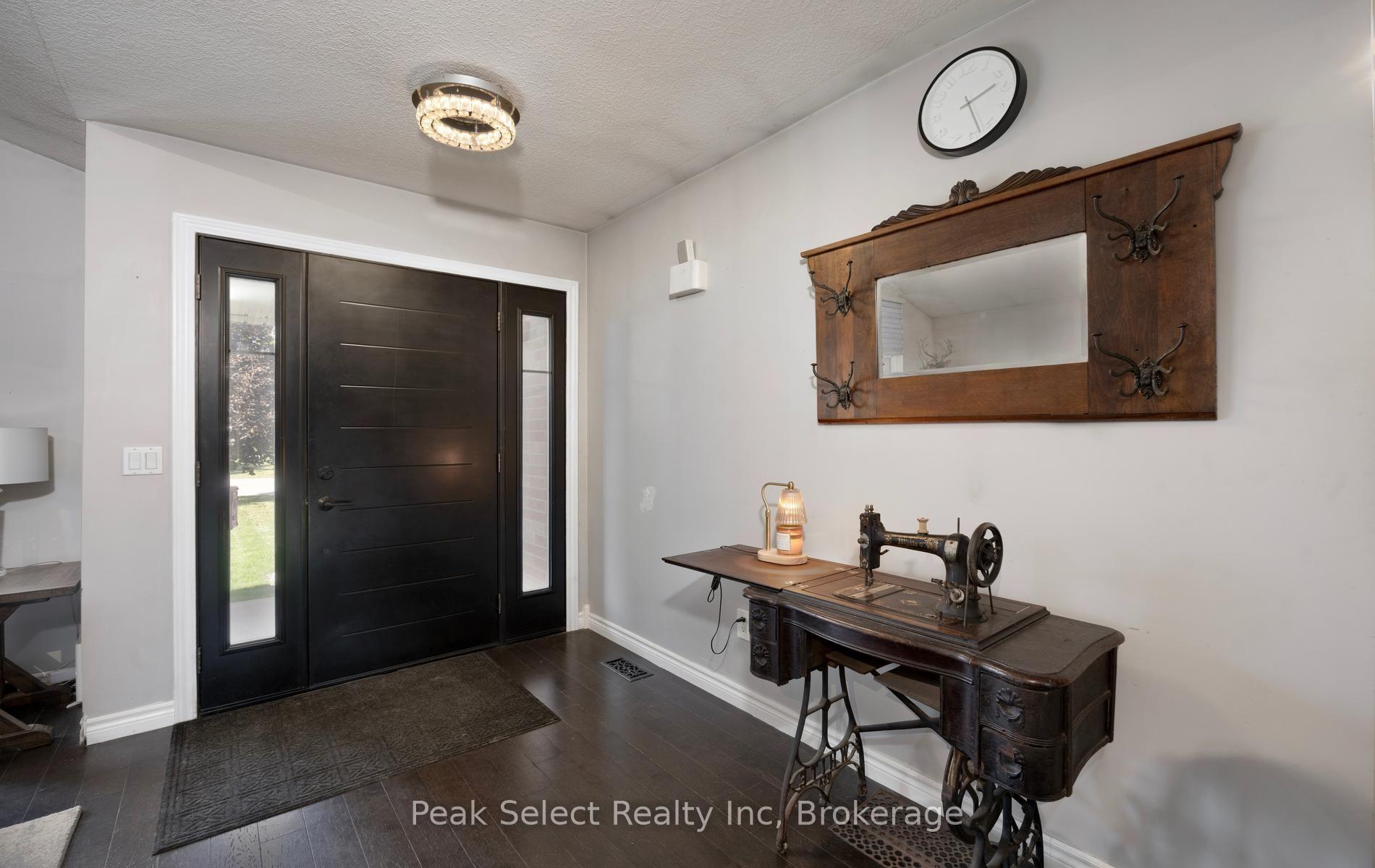 Photo 31 of 57 Parkhaven Crescent, St. Marys — HOMEH