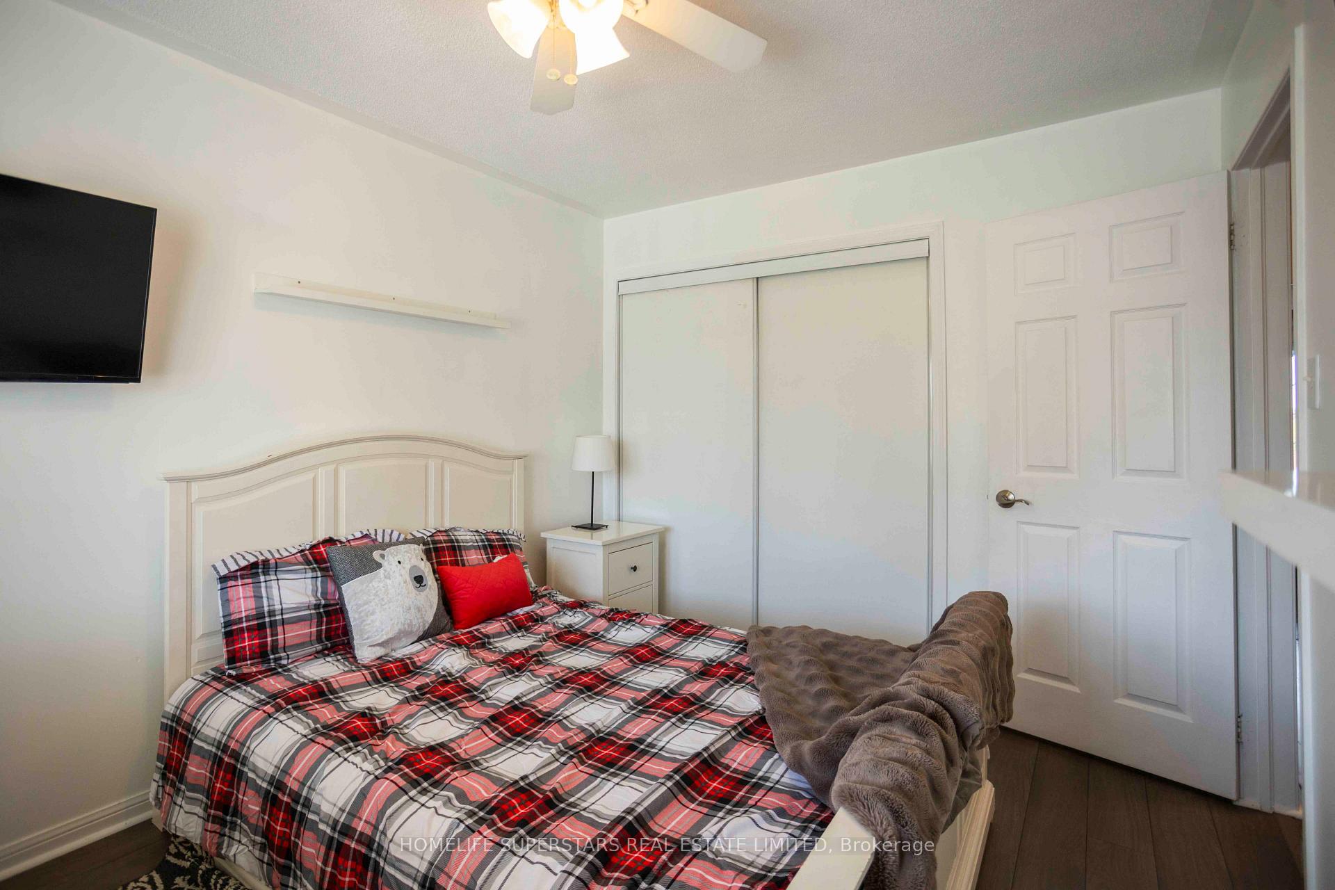 Photo 21 of 76 Longueuil Place, Whitby, Pringle Creek — HOMEH