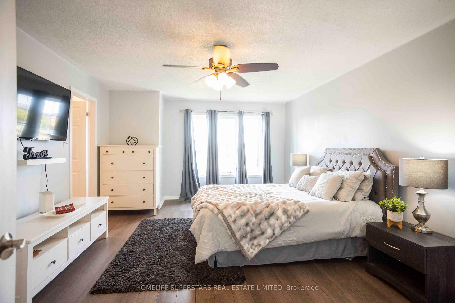 Photo 26 of 76 Longueuil Place, Whitby, Pringle Creek — HOMEH