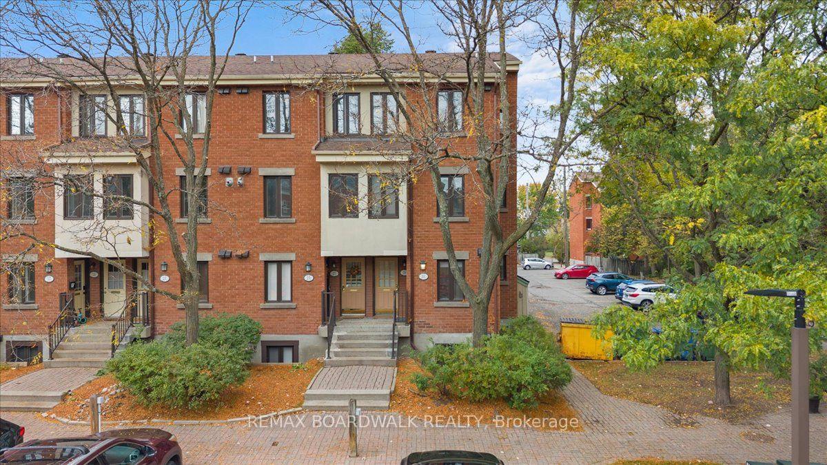 Photo 2 of Unit 80, 31 Sheba Private, Ottawa, Manor Park — HOMEH