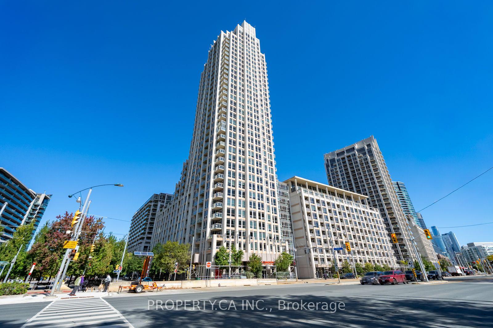Photo of Unit 2103, 628 Fleet Street