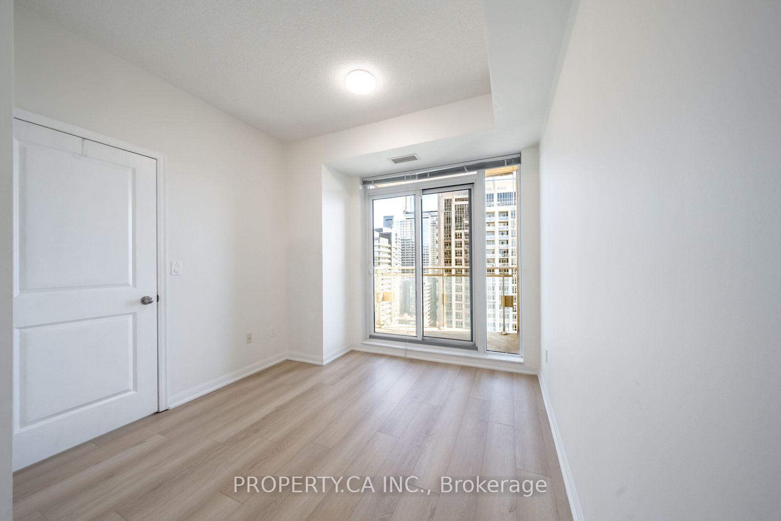 Photo 13 of Unit 2103, 628 Fleet Street, Toronto, Niagara — HOMEH